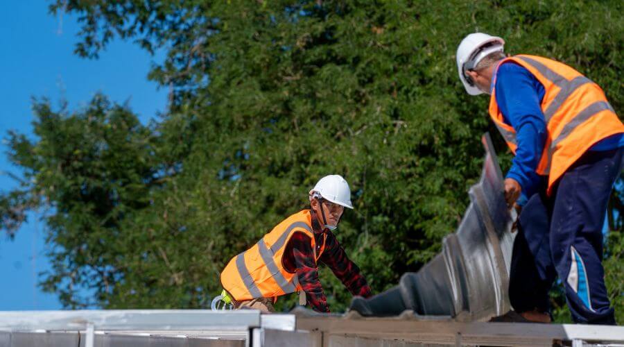 Expert top industrial roofings services in Huntington, NY